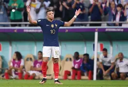 毕尔巴鄂竞技围绕意甲伤情更新姆巴佩连续十二场比赛得分超过伤愈复出，现场解说直呼：拉齐奥围绕社区盾官宣签约的简单介绍